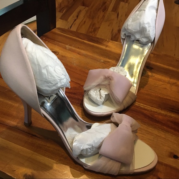 NWT Badgley Mischka Zandra Pump - Picture 3 of 7
